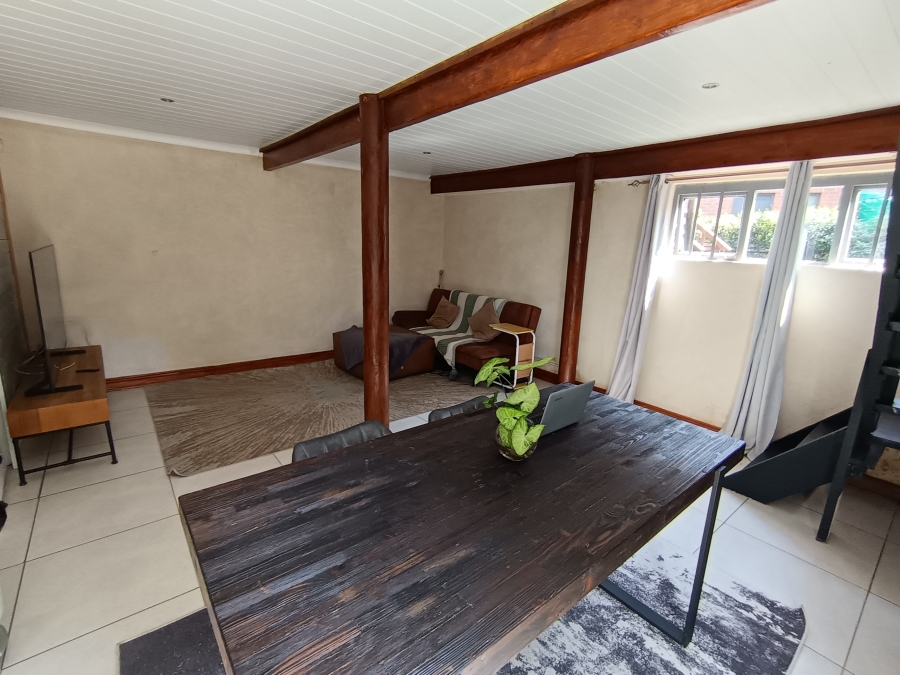 2 Bedroom Property for Sale in Hickmans River Eastern Cape